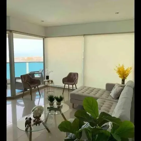 Apartamento 3 Bedroom In *