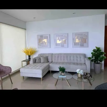 Apartment 3 Bedroom In